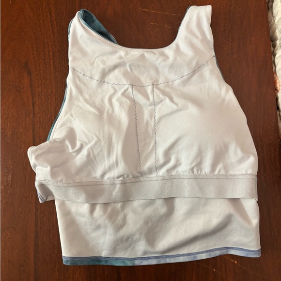 Athleta conscious crop - Picture 5 of 5